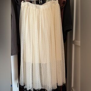 Elegant Cream Tulle Skirt